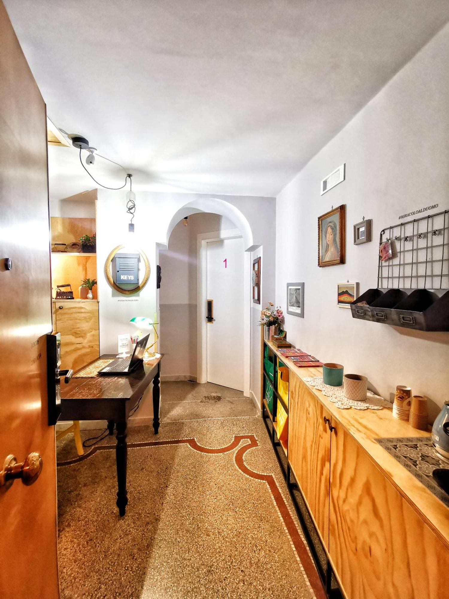 Miracolo Al Duomo Smart Accomodations Napoli Exterior foto